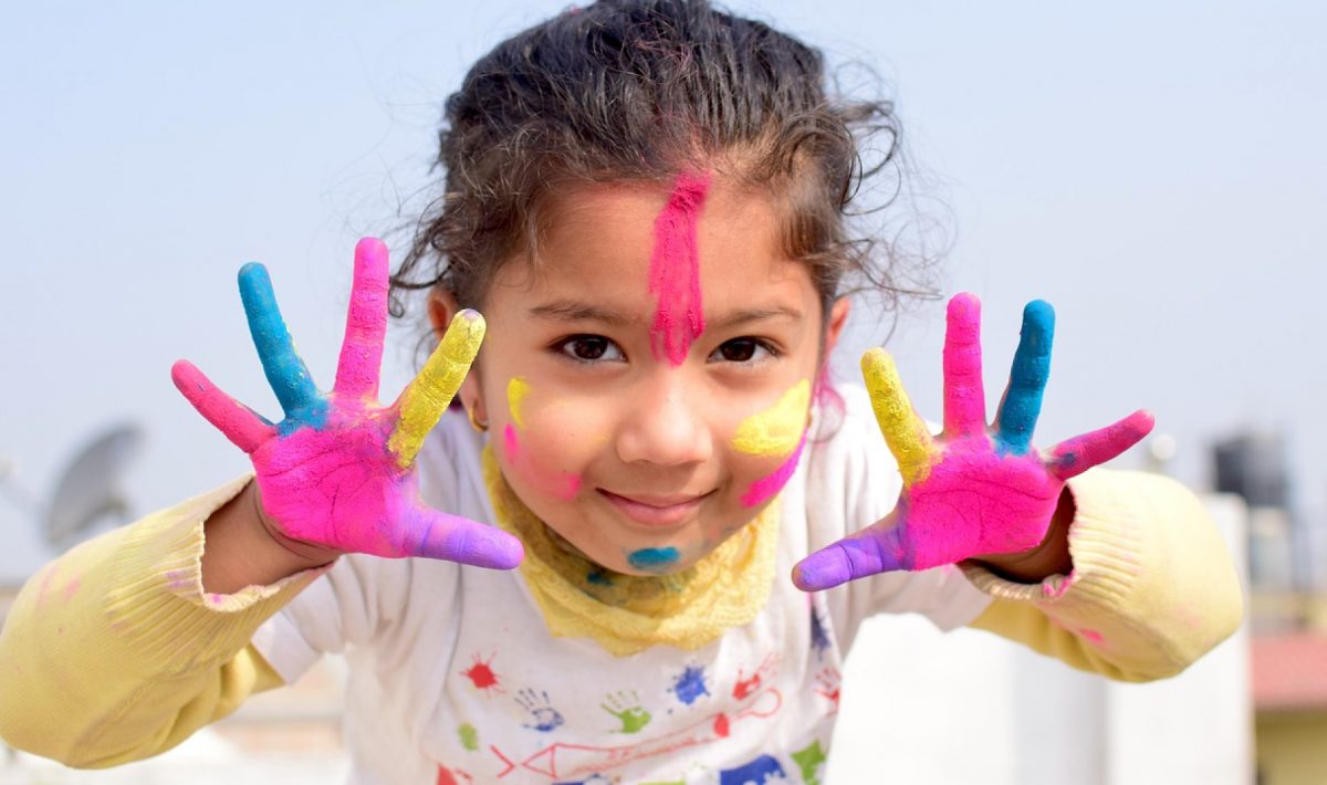 Prévoir des crayons pastel pour les vacances avec les enfants !